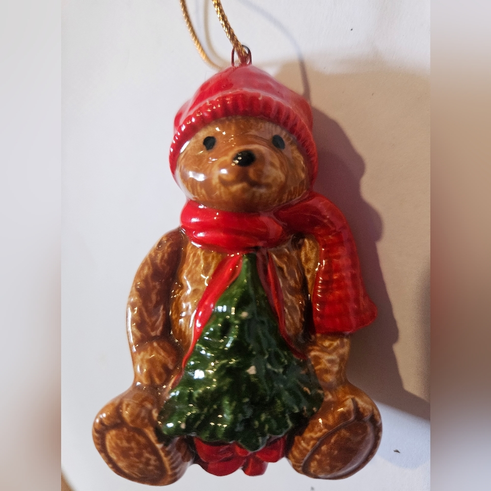 1984 Gordon Fraser Bear Ornament